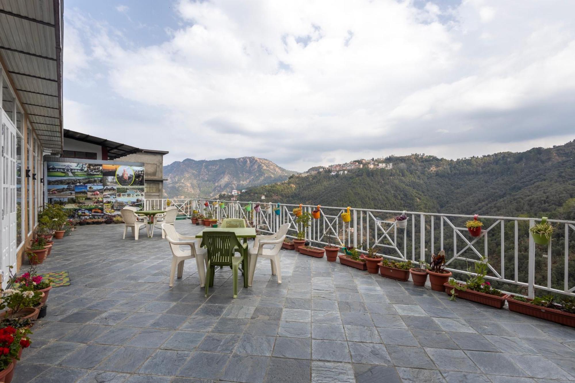 Treebo Lords Garden Glory With Valley View & Centralized Heating Shimla Extérieur photo